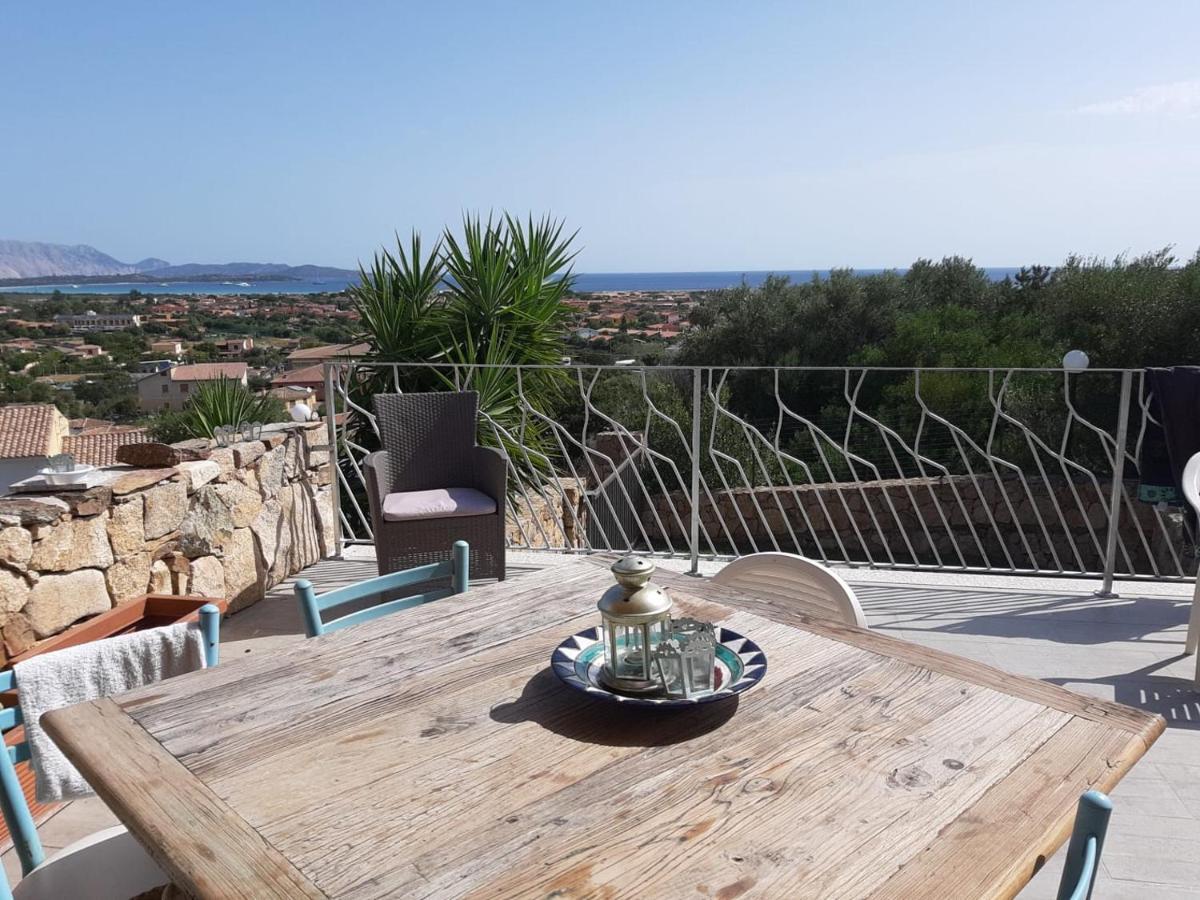 Iss Travel, Sea View Apartment Il Corbezzolo - Ground Floor With Air-Condition سان تيودورو المظهر الخارجي الصورة